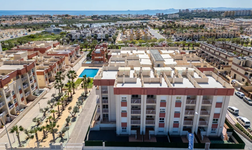 Бунгало в Ориуела Коста, Аликанте (2 спални, 2 бани) - - снимка 1 - Имоти Премиер