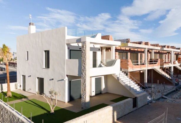Агентство недвижимости - Имоти Премиер - имот - 1210072, Цена: 355000 EUR