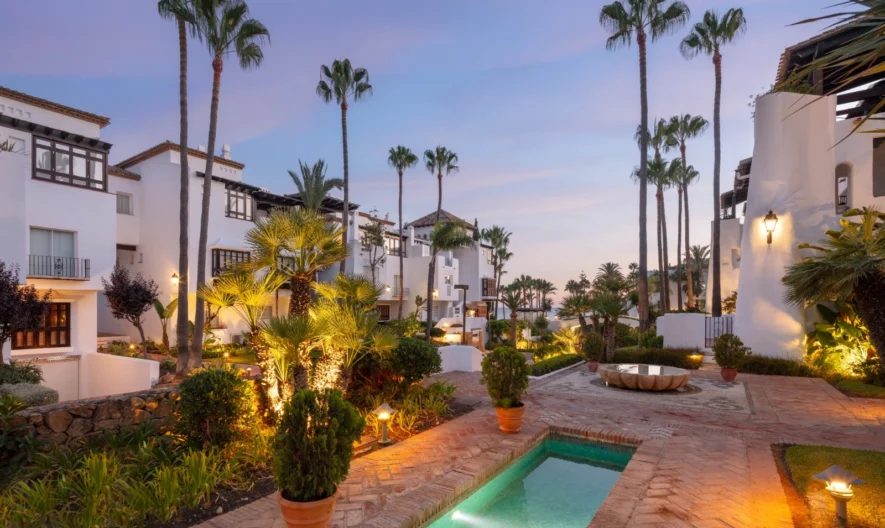 Bungalow in Marbella, Málaga (3 bedrooms, 3 bathrooms) -  - snimka 1 - Imoti Premier