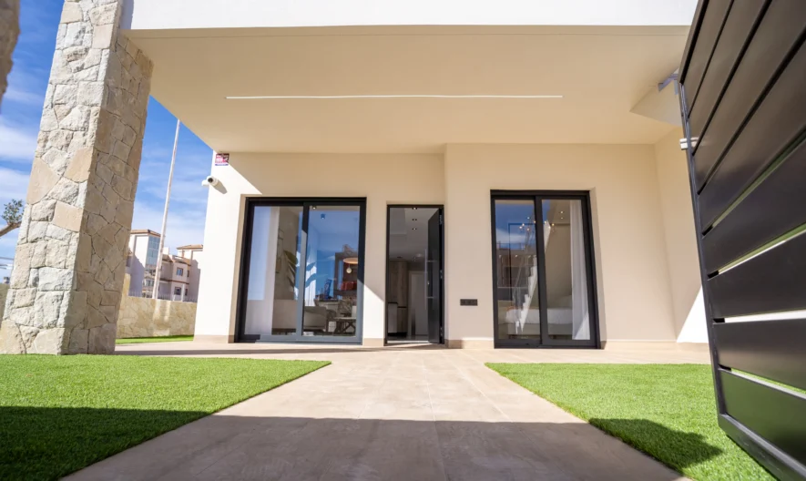 Bungalow in Pilar de la Horadada, Alicante (2 bedrooms, 2 bathrooms) - - snimka 1 - Imoti Premier