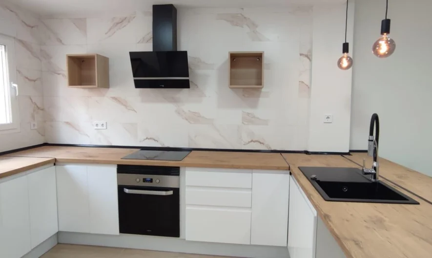 Bungalow in Valencia (2 Schlafzimmer, 1 Badezimmer) - - snimka 1 - Imoti Premier