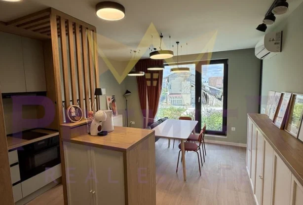 Агенция за недвижими имоти - Имоти Премиер - имот - 1227124, Цена: 185000 EUR
