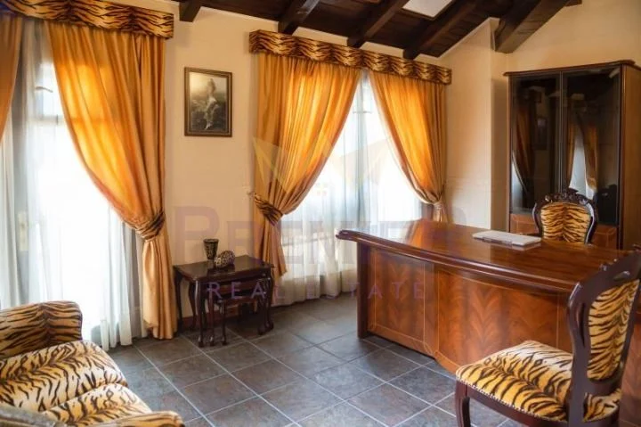 Агенция за недвижими имоти - Имоти Премиер - имот - 952977, Цена: 570000 EUR