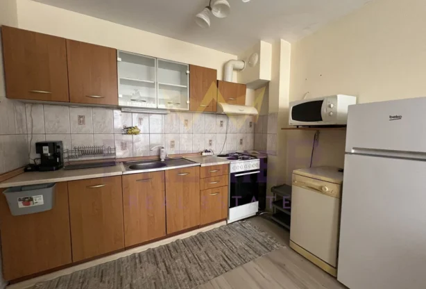 Агенция за недвижими имоти - Имоти Премиер - имот - 1236767, Цена: 450 EUR