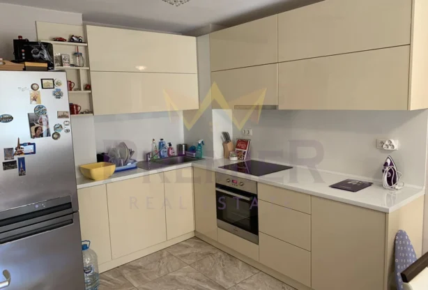 Агенция за недвижими имоти - Имоти Премиер - имот - 1069321, Цена: 700 EUR