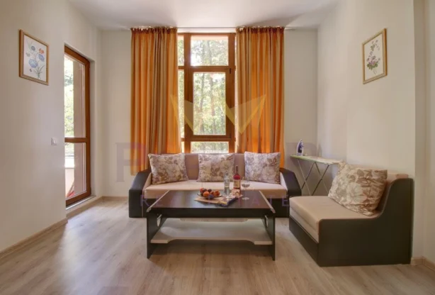 Агенция за недвижими имоти - Имоти Премиер - имот - 554820, Цена: 210780 EUR