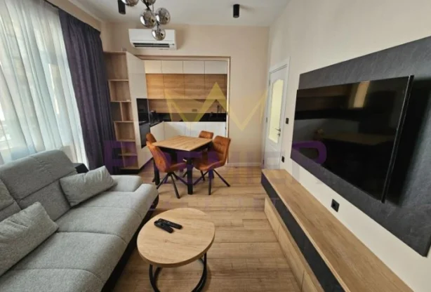 Агенция за недвижими имоти - Имоти Премиер - имот - 1081333, Цена: 1700 EUR