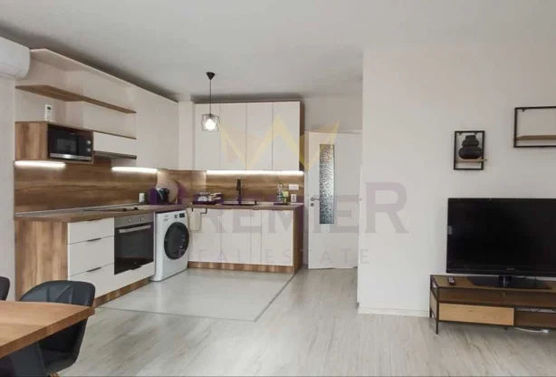 Агенция за недвижими имоти - Имоти Премиер - имот - 1000653, Цена: 700 EUR