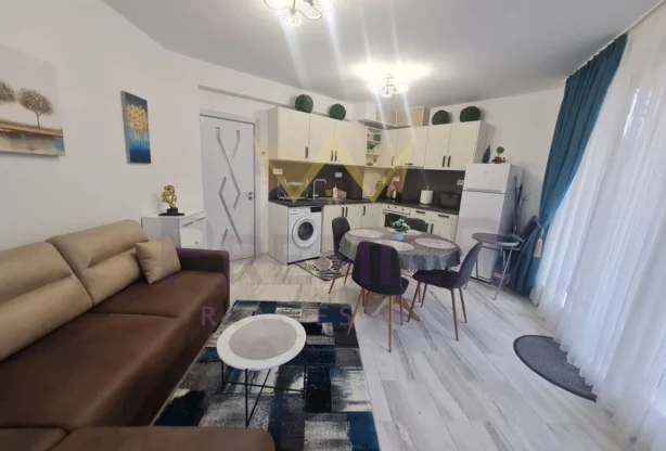 Агенция за недвижими имоти - Имоти Премиер - имот - 898137, Цена: 1175.9716 EUR