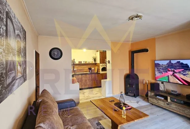 Агенция за недвижими имоти - Имоти Премиер - имот - 1094135, Цена: 78500 EUR