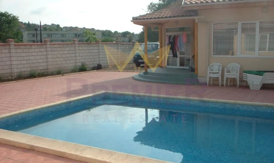 Четири бунгала Кранево в малък затворен комплекс -  - снимка 1 - Имоти Премиер