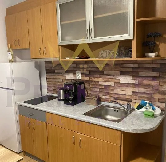 Четири етажна къща в гр. Китен - - снимка 9 - Имоти Премиер