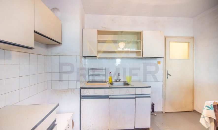 Четири отделни стаи ж.к Славейков - - снимка 4 - Имоти Премиер