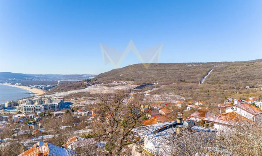 ЧЕТИРИЕТАЖНА КЪЩА С МОРСКА ПАНОРАМА -  - снимка 31 - Имоти Премиер