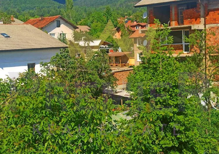 Четириетажна къща в с.Бистрица -  - снимка 6 - Имоти Премиер