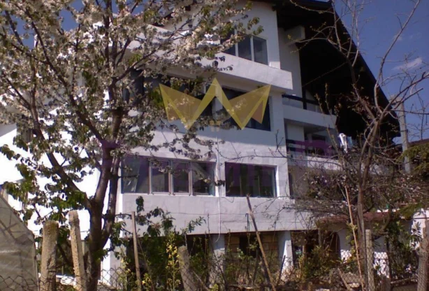 Агенция за недвижими имоти - Имоти Премиер - имот - 750151, Цена: 820000 EUR