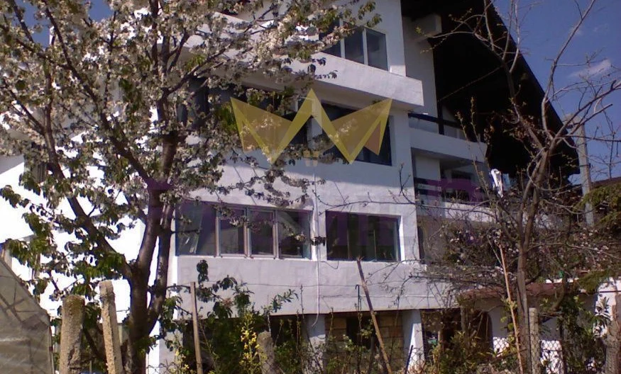 Обява за имот 750151, Площ: 1000 м<sup>2</sup>, Цена: 820000 EUR - Апартаменти Варна Траката