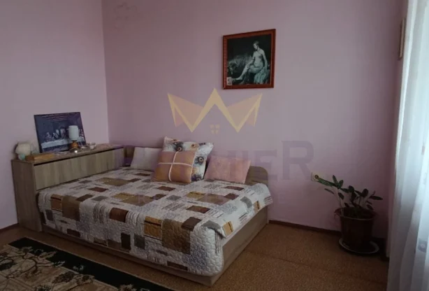 Агенция за недвижими имоти - Имоти Премиер - имот - 1193553, Цена: 220000 EUR