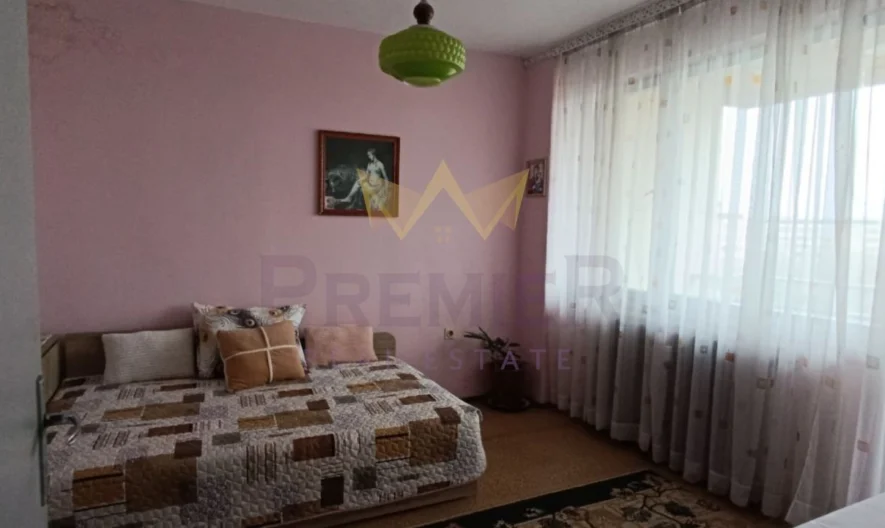 Четиристаен Апартамен за продажба Център -  - снимка 1 - Имоти Премиер