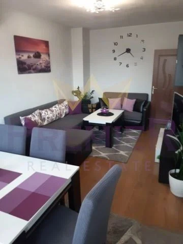 Четиристаен апартамент -  - снимка 1 - Имоти Премиер