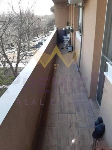 Четиристаен апартамент -  - снимка 15 - Имоти Премиер