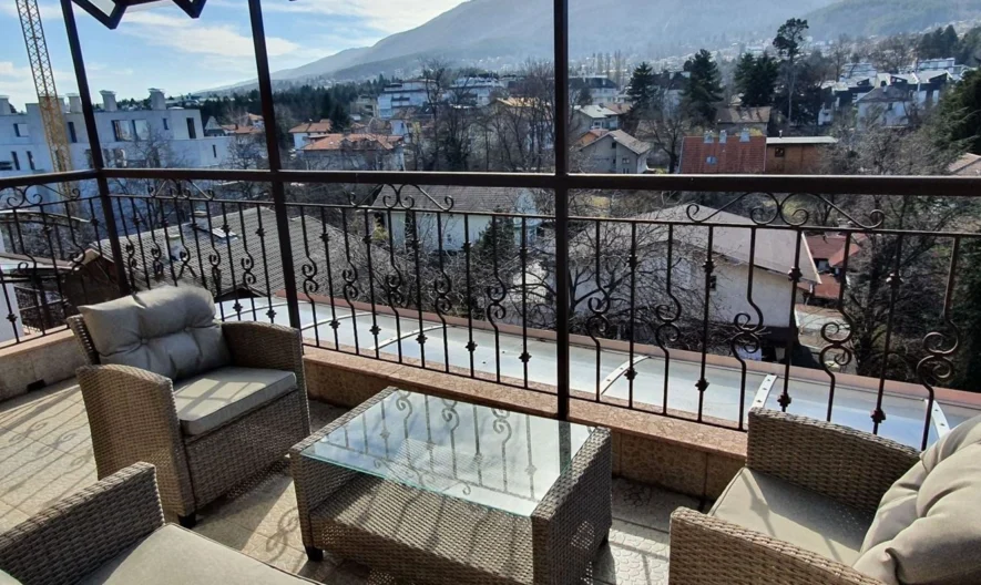 Четиристаен апартамент, Бояна -  - снимка 1 - Имоти Премиер