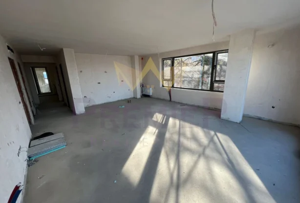 Агенция за недвижими имоти - Имоти Премиер - имот - 1011214, Цена: 390000 EUR