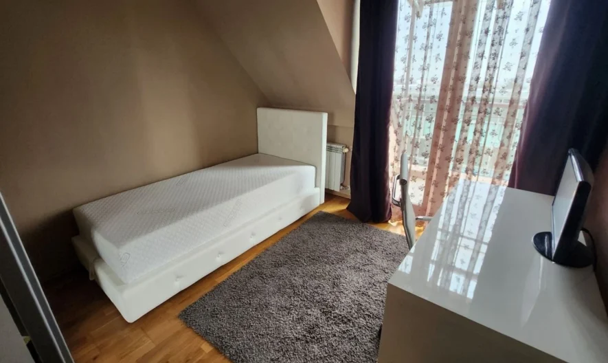 Четиристаен апартамент, Бояна -  - снимка 8 - Имоти Премиер