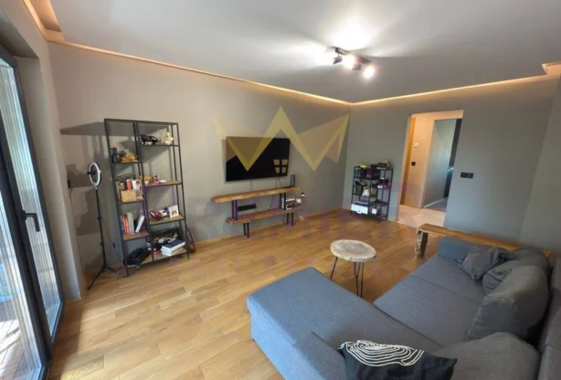 Агенция за недвижими имоти - Имоти Премиер - имот - 1078252, Цена: 1100 EUR