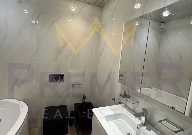 ЧЕТИРИСТАЕН АПАРТАМЕНТ, ИДЕАЛЕН ЦЕНТЪР -  - снимка 15 - Имоти Премиер