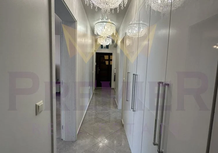 ЧЕТИРИСТАЕН АПАРТАМЕНТ, ИДЕАЛЕН ЦЕНТЪР -  - снимка 30 - Имоти Премиер