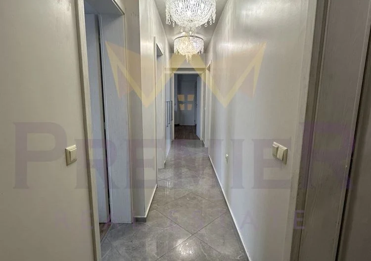 ЧЕТИРИСТАЕН АПАРТАМЕНТ, ИДЕАЛЕН ЦЕНТЪР -  - снимка 30 - Имоти Премиер