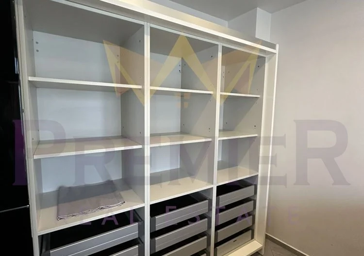 ЧЕТИРИСТАЕН АПАРТАМЕНТ, ИДЕАЛЕН ЦЕНТЪР -  - снимка 5 - Имоти Премиер