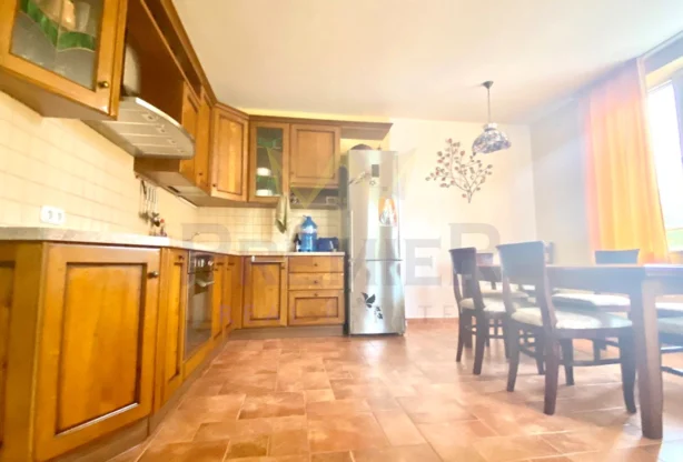 Агенция за недвижими имоти - Имоти Премиер - имот - 1065481, Цена: 766.938 EUR