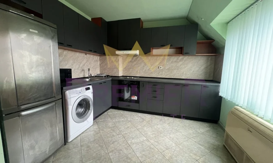 ЧЕТИРИСТАЕН АПАРТАМЕНТ, КВ. БРИЗ. - - снимка 2 - Имоти Премиер