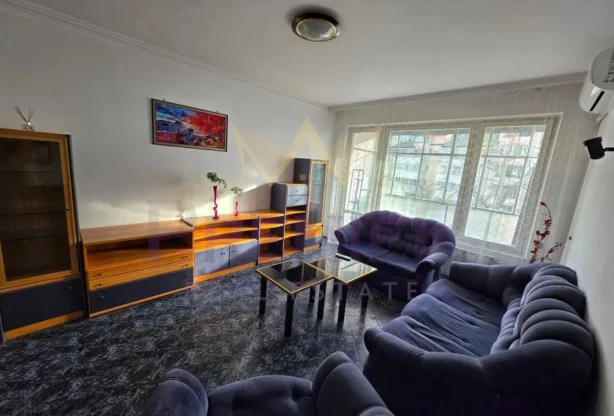 Агенция за недвижими имоти - Имоти Премиер - имот - 1099118, Цена: 450 EUR