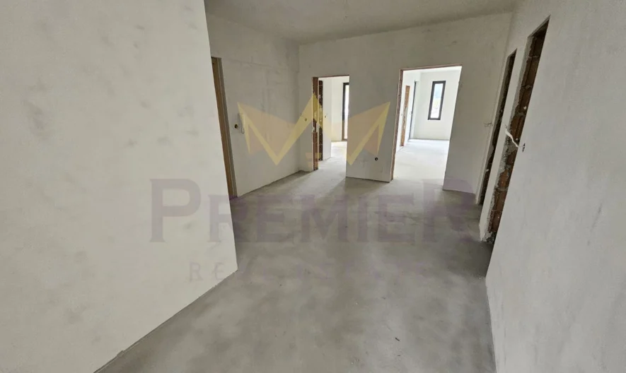 Четиристаен апартамент кв.Бояна -  - снимка 3 - Имоти Премиер