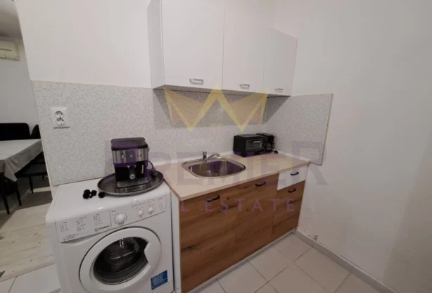 ЧЕТИРИСТАЕН АПАРТАМЕНТ, ЛЯТНО КИНО ТРАКИЯ -  - снимка 2 - Имоти Премиер