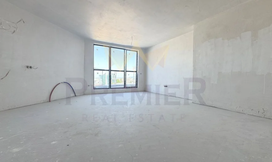 Четиристаен апартамент, Полигона -  - снимка 1 - Имоти Премиер