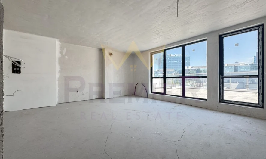 Четиристаен апартамент, Полигона -  - снимка 1 - Имоти Премиер