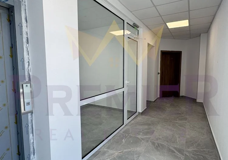 Четиристаен апартамент, Полигона - - снимка 10 - Имоти Премиер