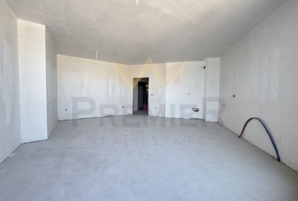 Агенция за недвижими имоти - Имоти Премиер - имот - 1033232, Цена: 349900 EUR