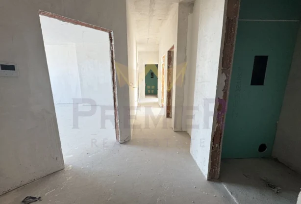 Агенция за недвижими имоти - Имоти Премиер - имот - 1033232, Цена: 349900 EUR