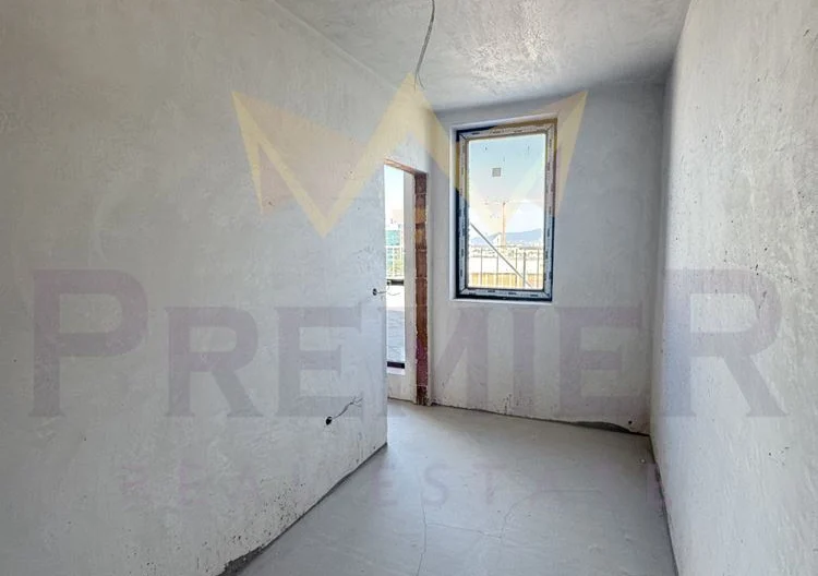 Четиристаен апартамент, Полигона -  - снимка 6 - Имоти Премиер