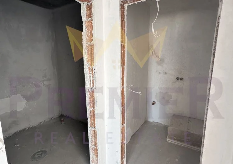 Четиристаен апартамент, Полигона -  - снимка 9 - Имоти Премиер