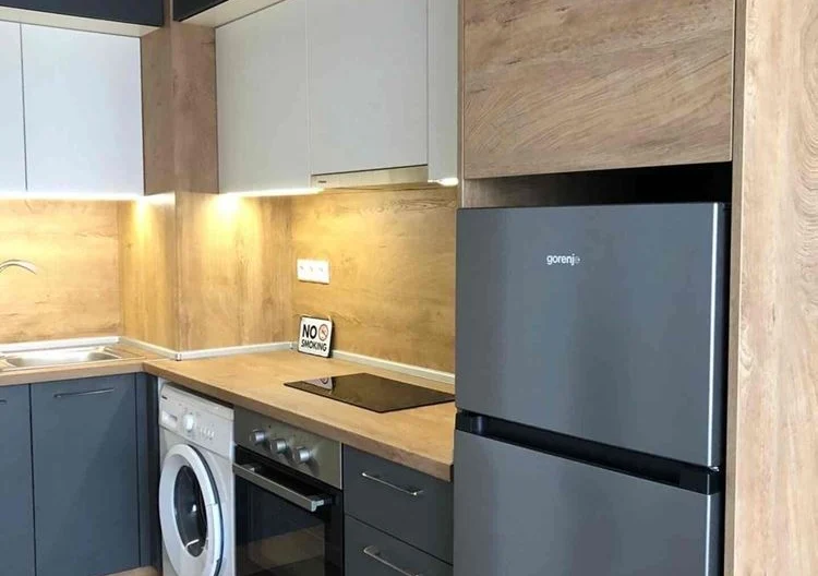 Четиристаен апартамент с отлична локация в кв. Трошево, гр. Варна - - снимка 2 - Имоти Премиер