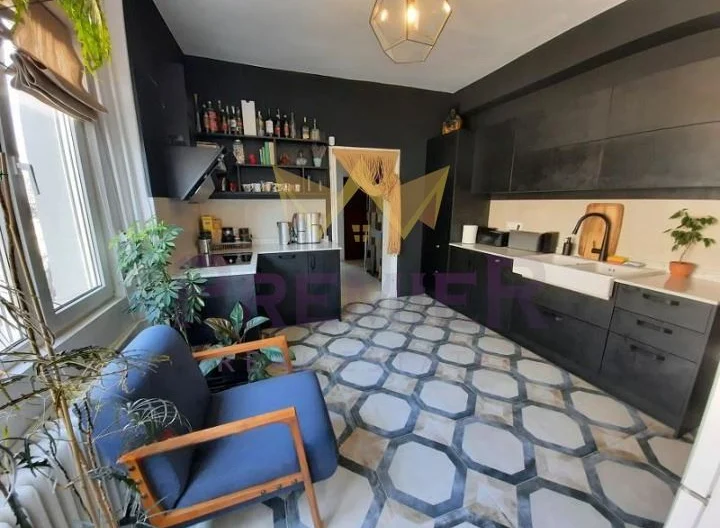 Четиристаен апартамент, Център -  - снимка 3 - Имоти Премиер