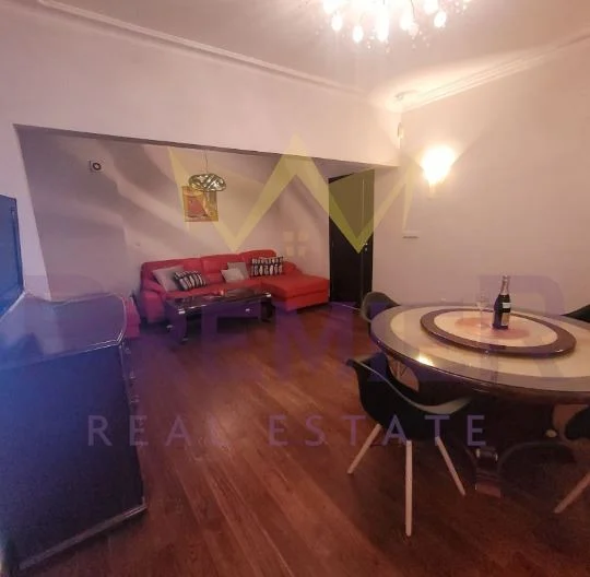 Четиристаен Апартамент Център гр.Варна - - снимка 8 - Имоти Премиер