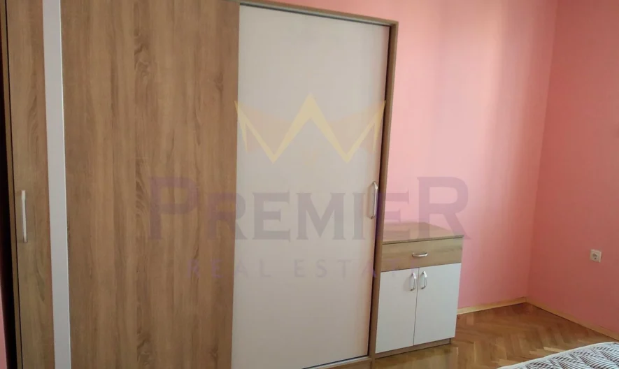 ЧЕТИРИСТАЕН АПАРТАМЕНТ ЦЕНТЪР ХУМАНИТАРНА ГИМНАЗИЯ -  - снимка 10 - Имоти Премиер