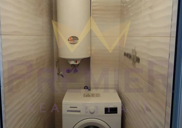 ЧЕТИРИСТАЕН АПАРТАМЕНТ ЦЕНТЪР ХУМАНИТАРНА ГИМНАЗИЯ -  - снимка 13 - Имоти Премиер